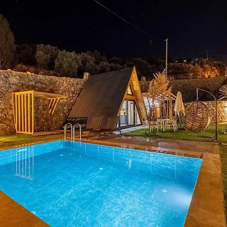 Sleeps 4 Bungalow With Nature View With Private Pool - Awz 267 Villa Fethiye